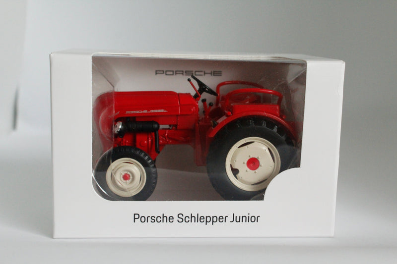 Porsche Schlepper Junior - Porsche Museum