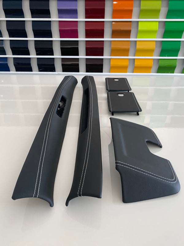 911 (992) Customization - Extended Leather Package (with/without core trade-in)