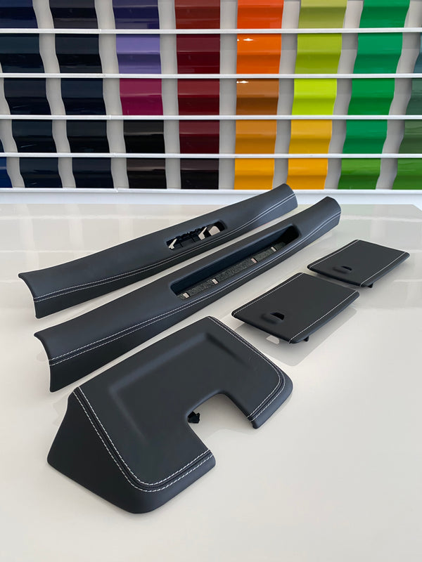 911 (992) Customization - Extended Leather Package (with/without core trade-in)