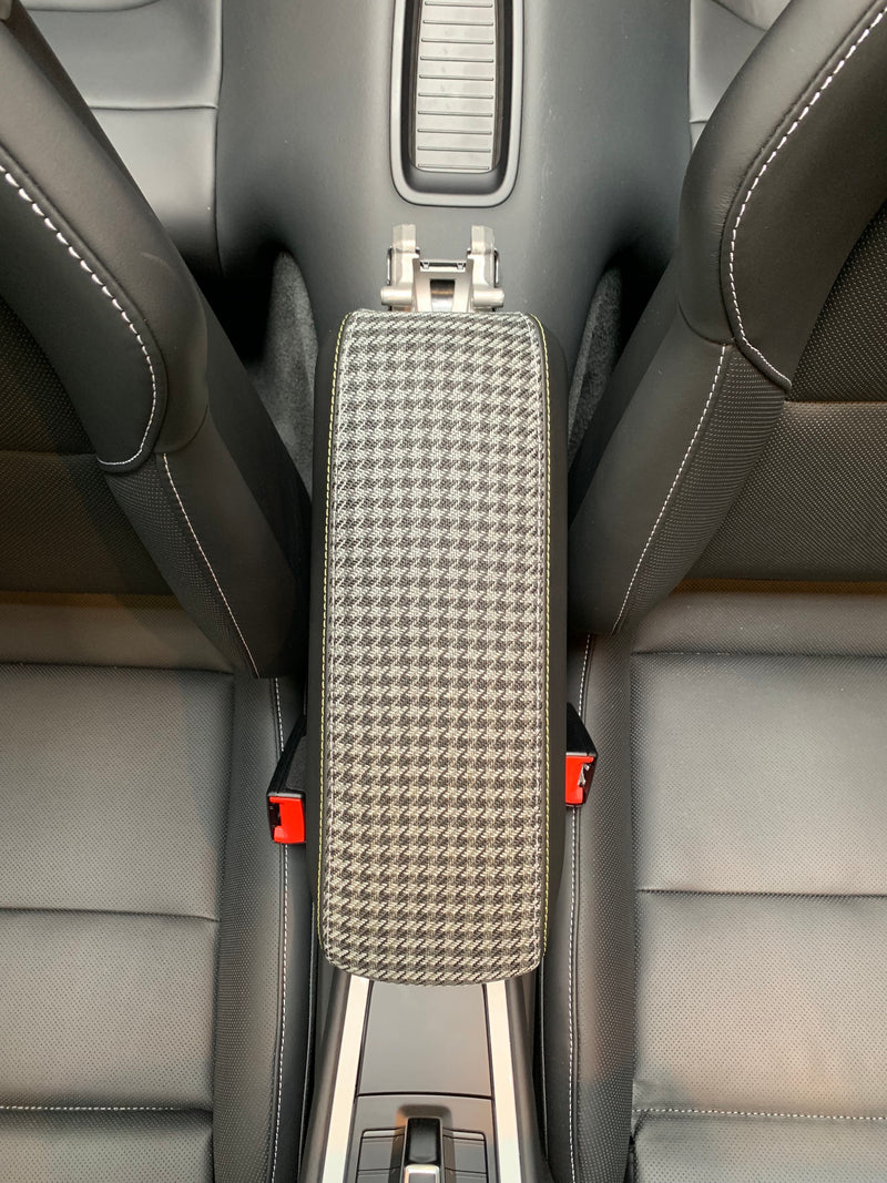 911 (991) Customization - Center Console Bin Lid (without Core Trade-in)