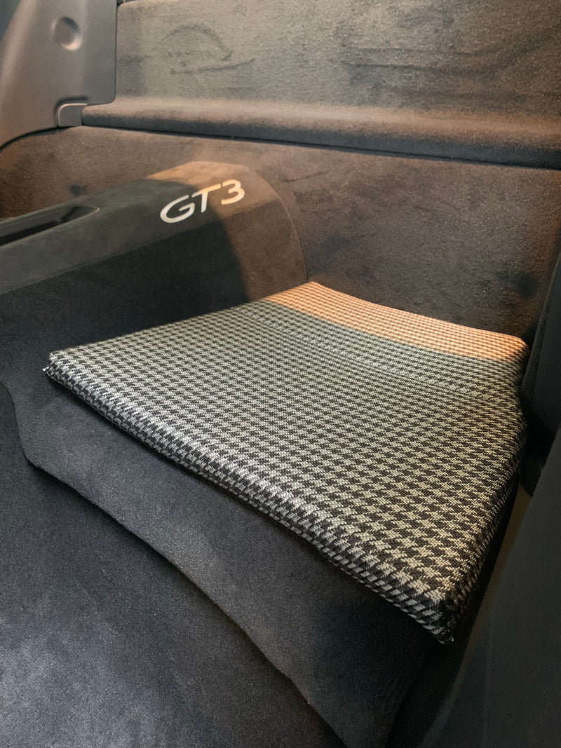 911 (991) Customization - Rear Seat Pads (for Rear Seat Delete)