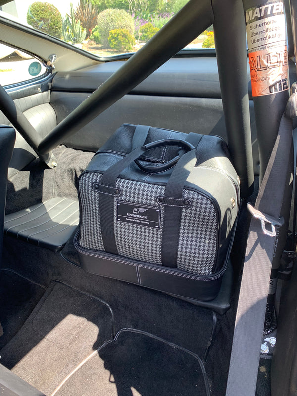 HelmetBag with detachable HANS compartment - Houndstooth ‘R’ (modern)